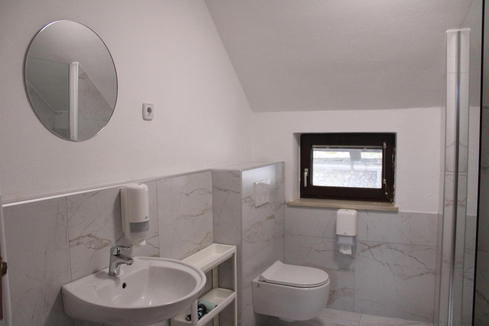 Apartments Farm House Uric Jesenice Habitación foto
